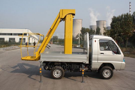 點擊查看詳細(xì)信息<br>標(biāo)題：電動高空作業(yè)車 閱讀次數(shù)：3237