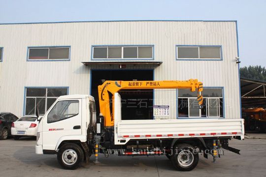 點擊查看詳細信息<br>標題：3噸隨車吊 閱讀次數：2512