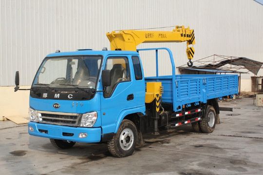 點擊查看詳細信息<br>標題：東風隨車吊 閱讀次數：2909
