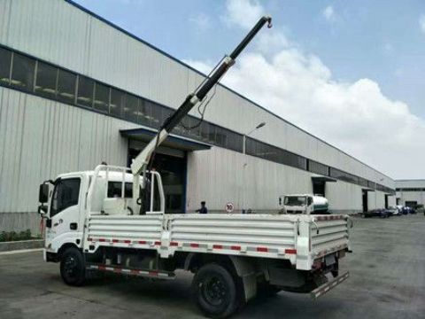 點擊查看詳細信息<br>標題：車載小吊機 閱讀次數：1880