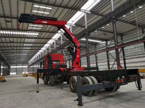 點擊查看詳細信息<br>標題：15噸折臂吊 閱讀次數：2474